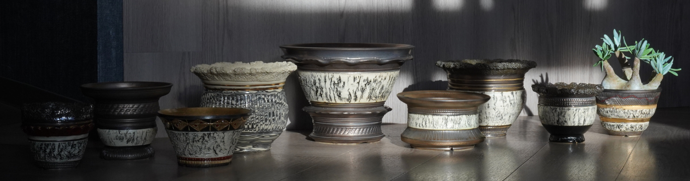 水垣力作 黒信楽 片口鉢 5個組 楽天市場】KAMIYAMA -MIYABI- POT【dripping】白飛 10cm×8.5cm 3号