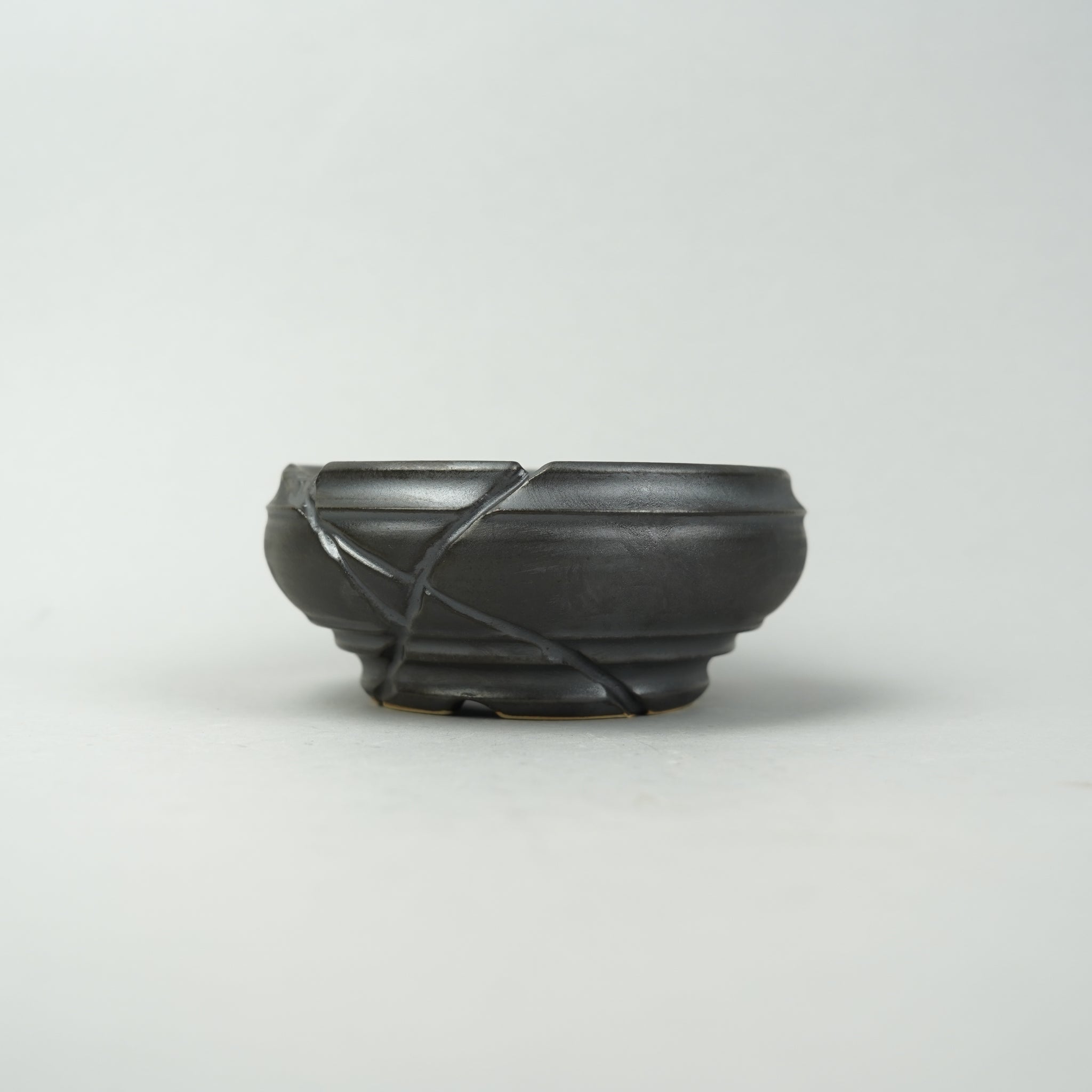 洞 亜希_植木鉢_25nHA59