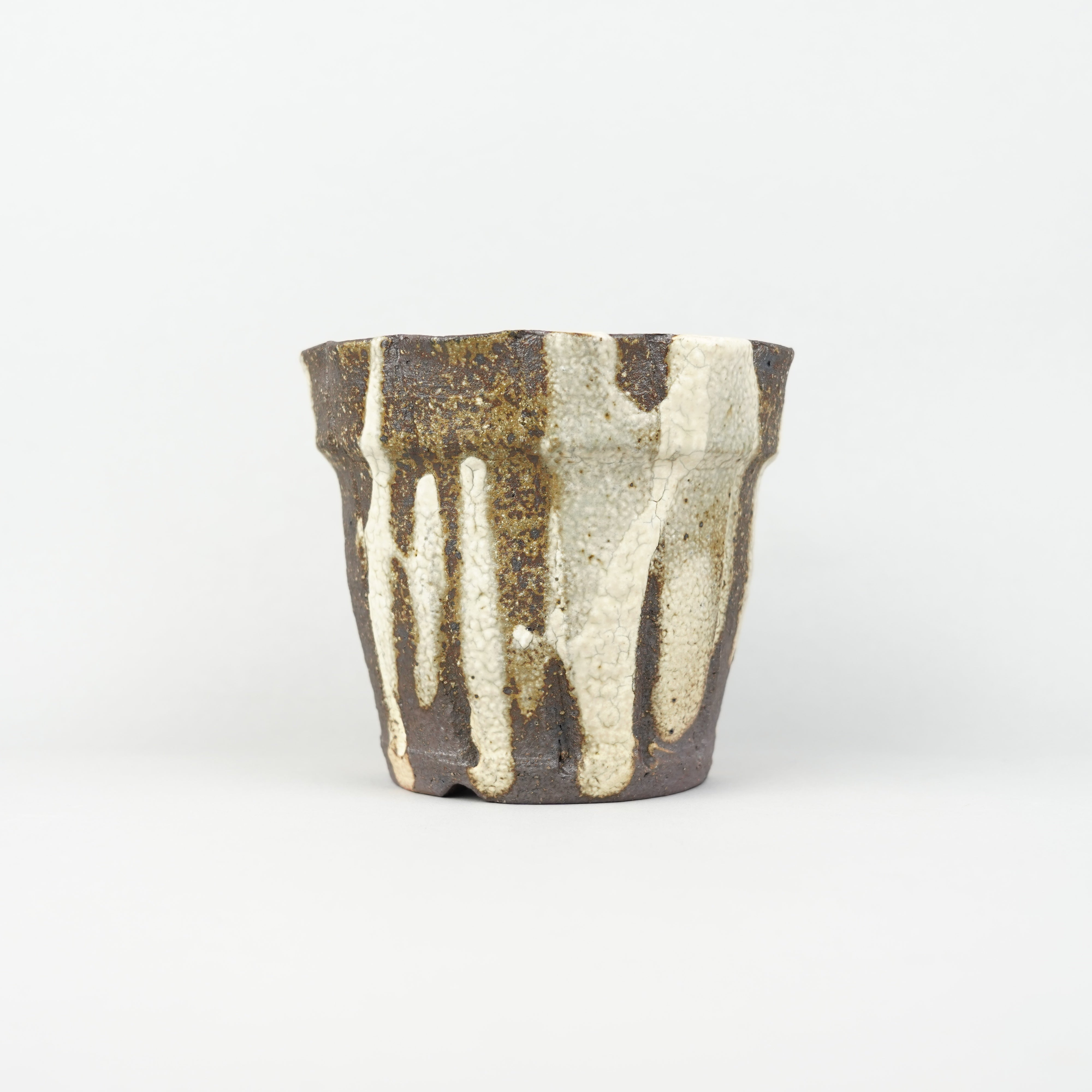 植木鉢/2nSY – Hachi-8