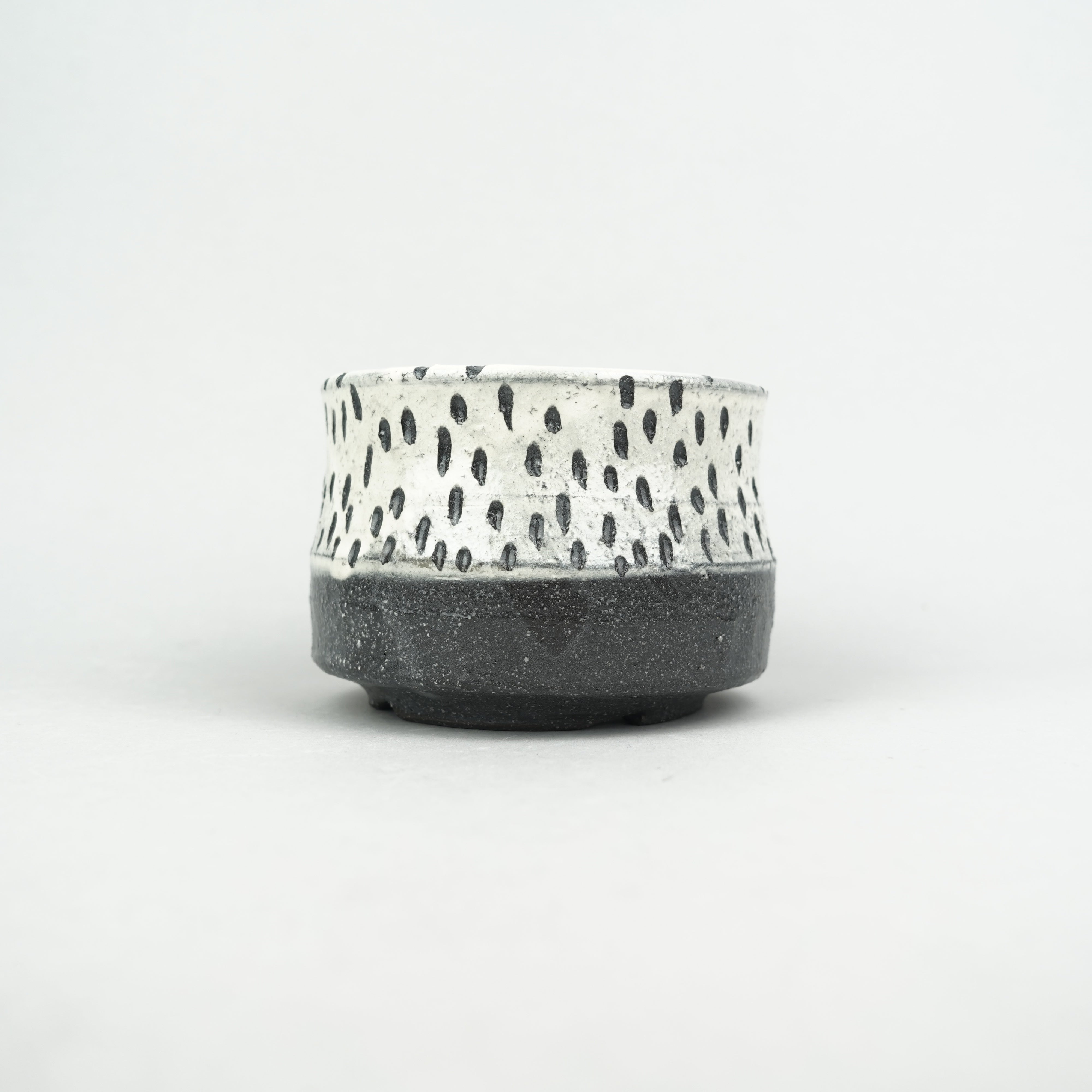 商品一覧/植木鉢 – Hachi-8