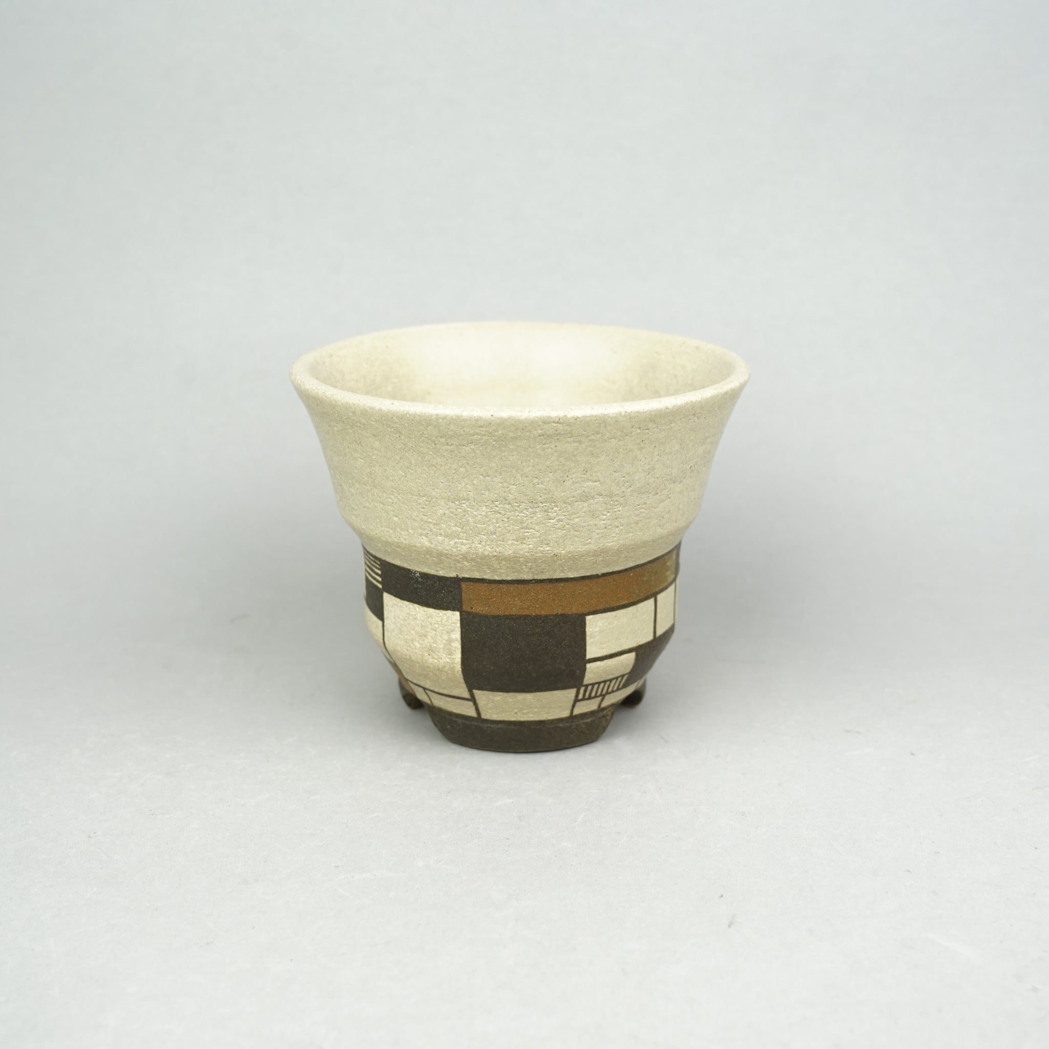 植木鉢　ウォルシュ香織　5号鉢 陶器鉢】ウォルシュ香織_植木鉢_3nWK16 – Hachi-8