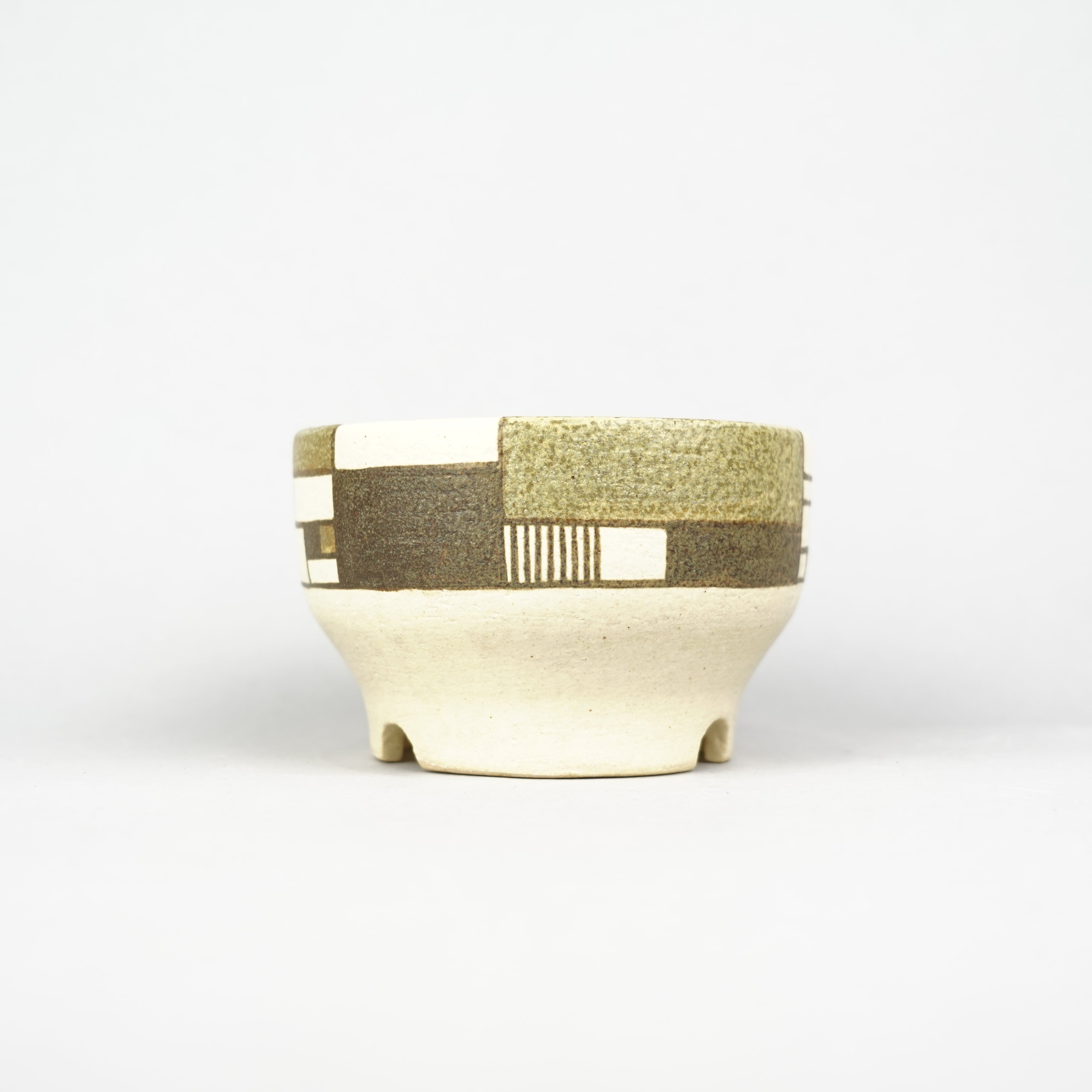 おしゃれな植木鉢や珍しい観葉植物を販売｜鉢と植物専門店 HACHI-8