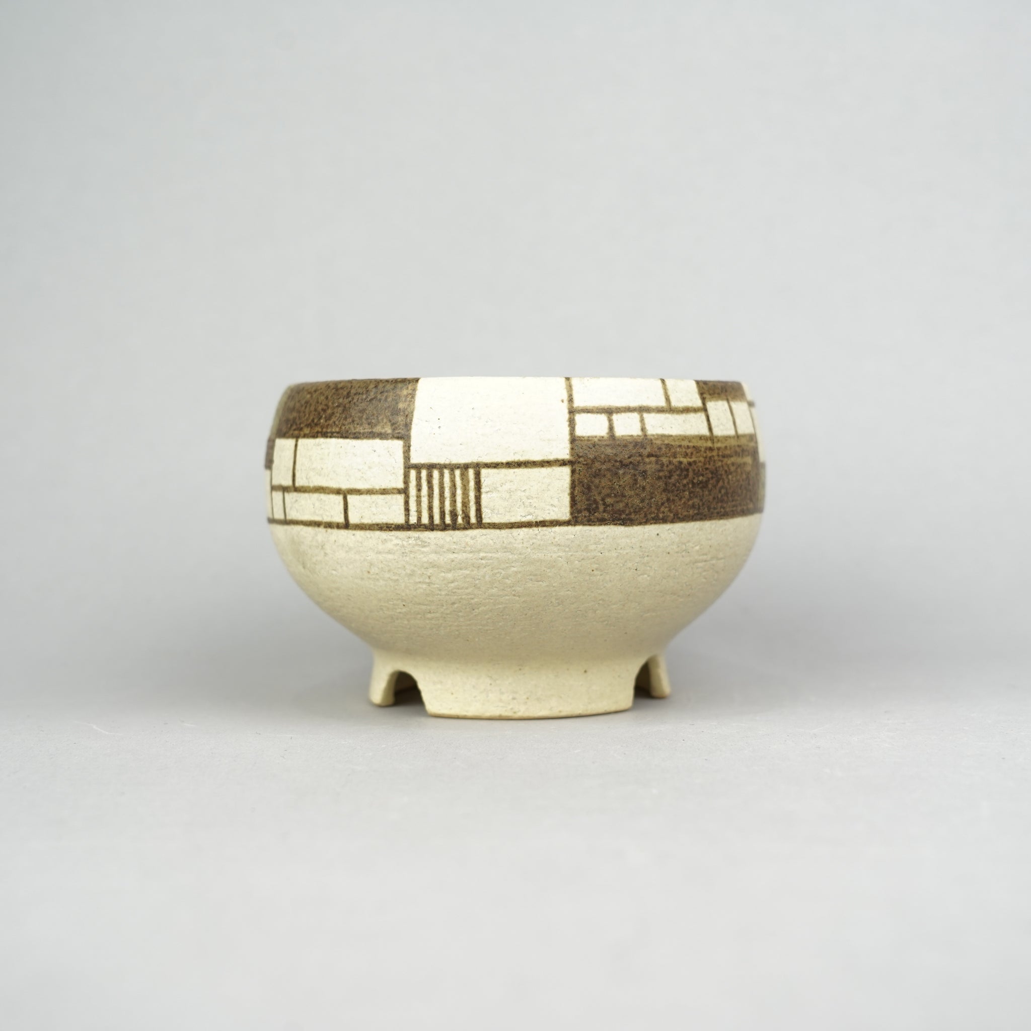 【陶器鉢】ウォルシュ香織_植木鉢_3kWK272