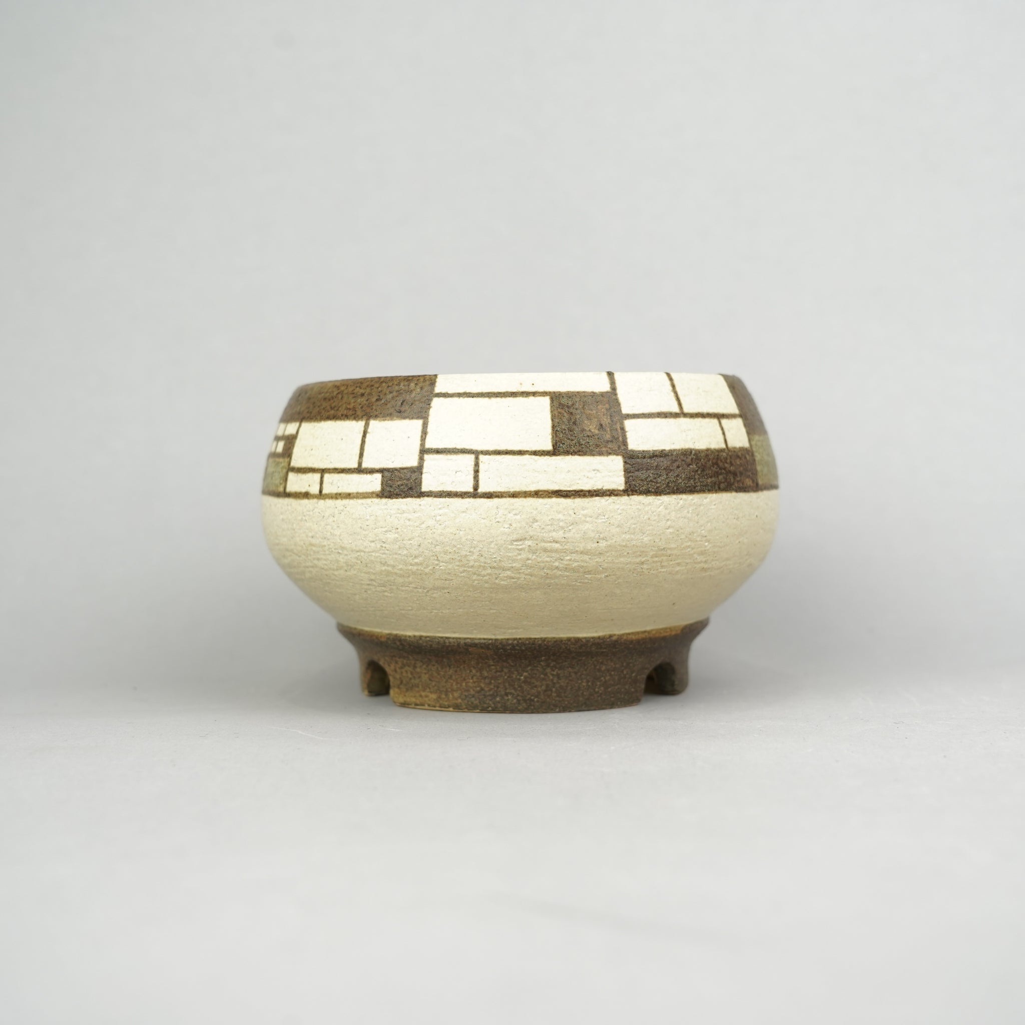 【陶器鉢】ウォルシュ香織_植木鉢_3kWK273