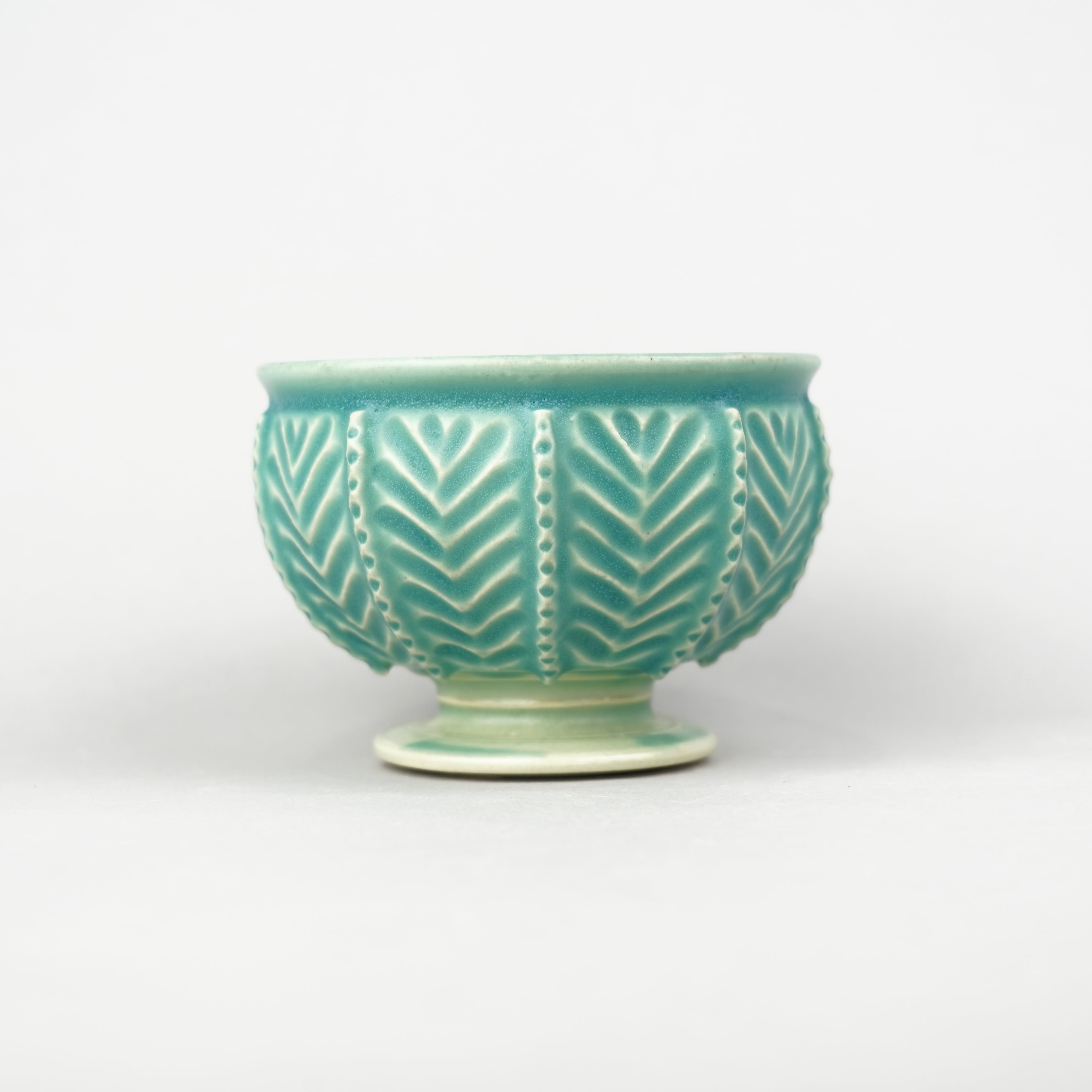 おしゃれな植木鉢や珍しい観葉植物を販売｜鉢と植物専門店 HACHI-8