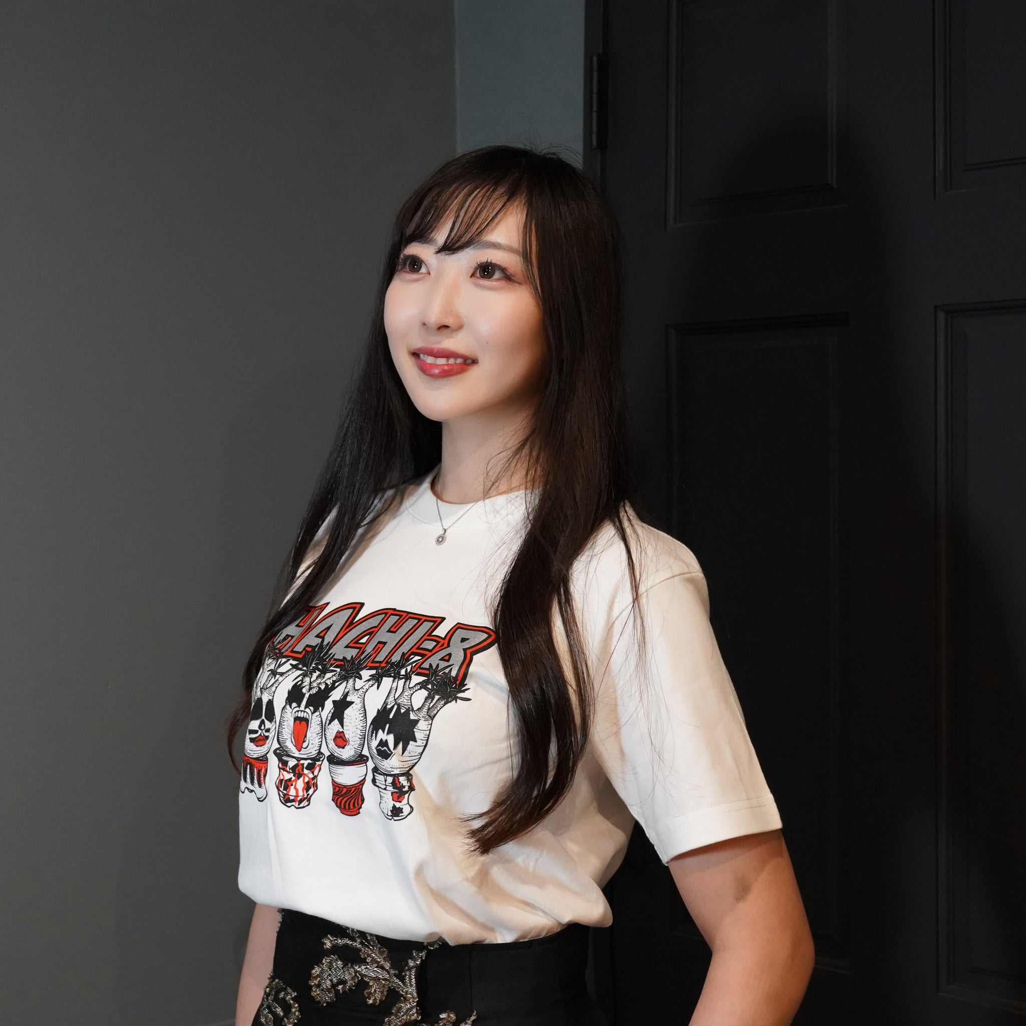 「HACHI-8×GreenPrickle」 HACHI-8のロック Tシャツ  半袖 (ホワイ)